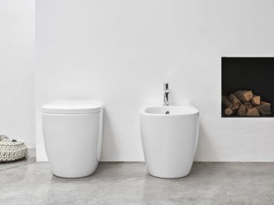 WC &amp; Bidet
